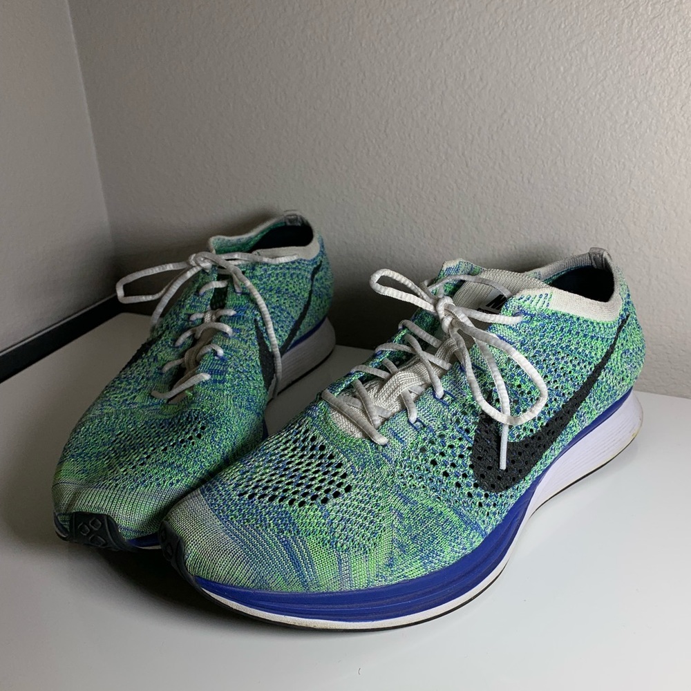 Nice Racers - Picture 2 of 2